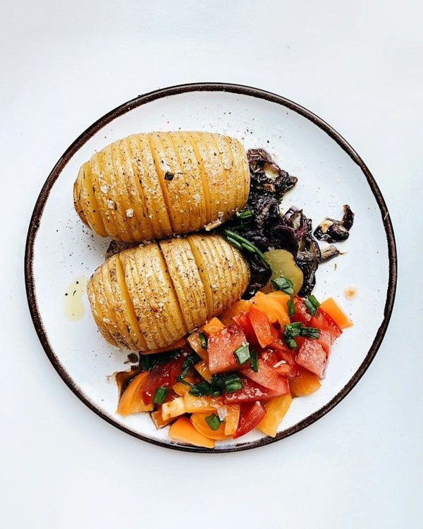 Comment intégrer la cuisine de fusion africaine et européenne dans un restaurant contemporain ?